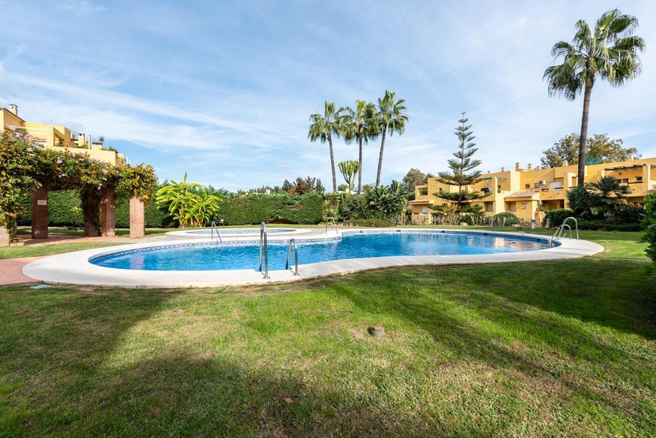 Apartamento Duplex Los Cartujanos I Marbella Dış mekan fotoğraf